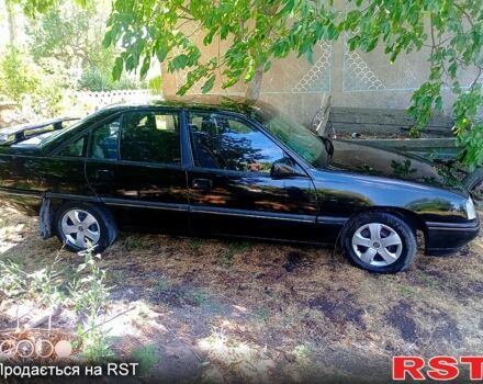 Опель Омега, об'ємом двигуна 2 л та пробігом 0 тис. км за 2000 $, фото 1 на Automoto.ua
