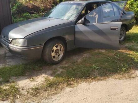 Опель Омега 1988 у Харкові на Automoto.ua Опель Омега, об'ємом двигуна 2 л та пробігом 250 тис. км за 1000 $, фото 1 на Automoto.ua