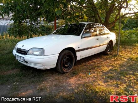 Опель Омега, об'ємом двигуна 2 л та пробігом 333 тис. км за 1000 $, фото 1 на Automoto.ua