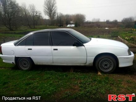 Опель Омега 1989 в Богуславе на Automoto.ua Опель Омега, объемом двигателя 1.8 л и пробегом 200 тыс. км за 800 $, фото 1 на Automoto.ua