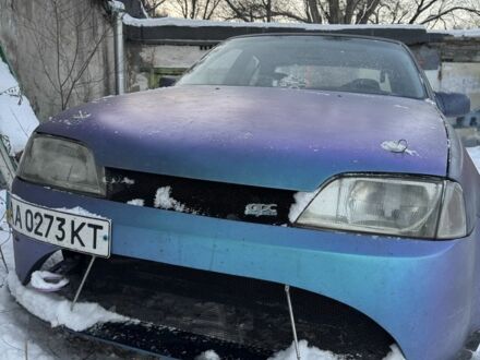 Опель Омега, объемом двигателя 2 л и пробегом 250 тыс. км за 581 $, фото 1 на Automoto.ua