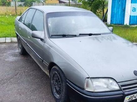 Опель Омега 1990 у Рівному на Automoto.ua Опель Омега, об'ємом двигуна 2 л та пробігом 500 тис. км за 1250 $, фото 1 на Automoto.ua