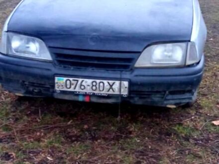 Опель Омега 1990 у Ярмолинці на Automoto.ua Опель Омега, об'ємом двигуна 20 л та пробігом 200 тис. км за 620 $, фото 1 на Automoto.ua