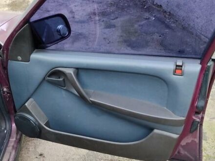 Опель Омега, объемом двигателя 2 л и пробегом 350 тыс. км за 1200 $, фото 1 на Automoto.ua