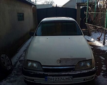 Опель Омега, об'ємом двигуна 2 л та пробігом 100 тис. км за 1000 $, фото 1 на Automoto.ua