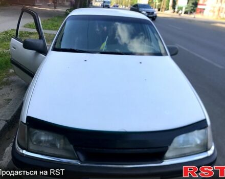 Опель Омега, объемом двигателя 2 л и пробегом 200 тыс. км за 1099 $, фото 1 на Automoto.ua