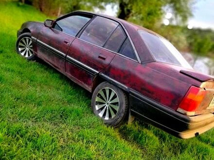 Опель Омега 1992 у Южноукраинске на Automoto.ua Опель Омега, об'ємом двигуна 2 л та пробігом 365 тис. км за 699 $, фото 1 на Automoto.ua