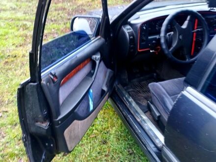 Опель Омега, объемом двигателя 2 л и пробегом 0 тыс. км за 1500 $, фото 1 на Automoto.ua