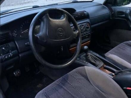 Опель Омега, об'ємом двигуна 0 л та пробігом 401 тис. км за 1600 $, фото 1 на Automoto.ua