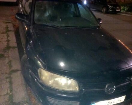 Опель Омега, объемом двигателя 2.5 л и пробегом 0 тыс. км за 1000 $, фото 1 на Automoto.ua