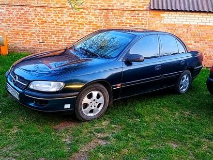 Опель Омега 1995 в Тростянец на Automoto.ua Опель Омега, объемом двигателя 2 л и пробегом 200 тыс. км за 750 $, фото 1 на Automoto.ua