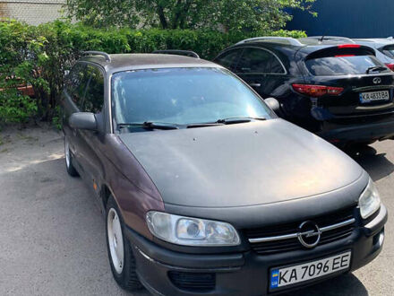 Опель Омега, объемом двигателя 2 л и пробегом 396 тыс. км за 1900 $, фото 1 на Automoto.ua
