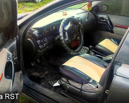 Опель Омега, объемом двигателя 2 л и пробегом 0 тыс. км за 1800 $, фото 1 на Automoto.ua