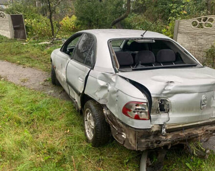 Опель Омега, об'ємом двигуна 0 л та пробігом 300 тис. км за 700 $, фото 1 на Automoto.ua