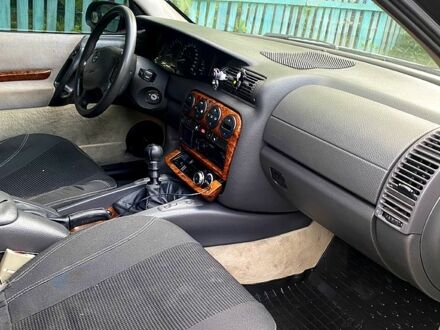 Опель Омега, объемом двигателя 2 л и пробегом 0 тыс. км за 1600 $, фото 1 на Automoto.ua