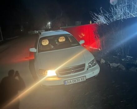 Опель Омега, об'ємом двигуна 2.2 л та пробігом 270 тис. км за 2200 $, фото 1 на Automoto.ua