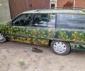 Желтый Опель Омега, объемом двигателя 2 л и пробегом 1000 тыс. км за 671 $, фото 2 на Automoto.ua