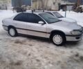 Сірий Опель Омега, об'ємом двигуна 2 л та пробігом 100 тис. км за 3000 $, фото 1 на Automoto.ua