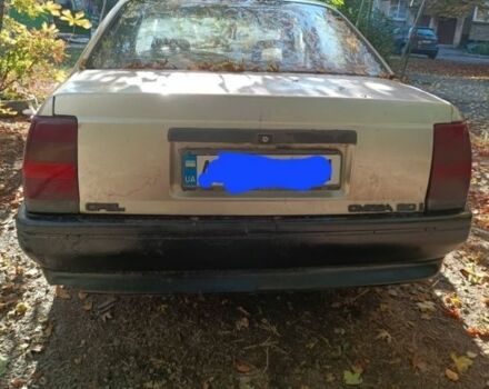 Опель Омега 1988 в Кривом Роге на Automoto.ua Серый Опель Омега, объемом двигателя 2 л и пробегом 1 тыс. км за 598 $, фото 1 на Automoto.ua