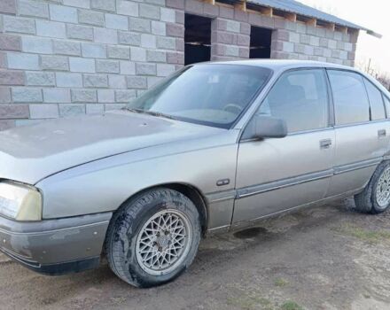 Серый Опель Омега, объемом двигателя 2 л и пробегом 250 тыс. км за 600 $, фото 3 на Automoto.ua