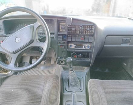 Серый Опель Омега, объемом двигателя 2 л и пробегом 250 тыс. км за 600 $, фото 5 на Automoto.ua