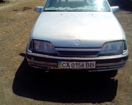 Сірий Опель Омега, об'ємом двигуна 2 л та пробігом 0 тис. км за 780 $, фото 6 на Automoto.ua