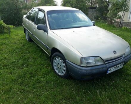 Серый Опель Омега, объемом двигателя 2 л и пробегом 305 тыс. км за 1750 $, фото 1 на Automoto.ua