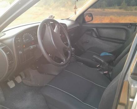 Сірий Опель Омега, об'ємом двигуна 2 л та пробігом 360 тис. км за 2000 $, фото 8 на Automoto.ua