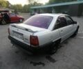 Сірий Опель Омега, об'ємом двигуна 2 л та пробігом 300 тис. км за 1100 $, фото 4 на Automoto.ua