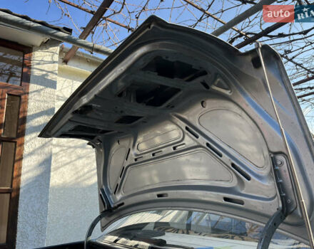 Серый Опель Омега, объемом двигателя 2 л и пробегом 322 тыс. км за 2100 $, фото 12 на Automoto.ua