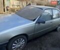 Сірий Опель Омега, об'ємом двигуна 1.8 л та пробігом 200 тис. км за 700 $, фото 1 на Automoto.ua