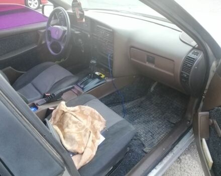 Серый Опель Омега, объемом двигателя 2 л и пробегом 300 тыс. км за 800 $, фото 3 на Automoto.ua