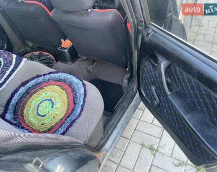 Сірий Опель Омега, об'ємом двигуна 1.8 л та пробігом 216 тис. км за 1400 $, фото 10 на Automoto.ua