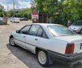 Сірий Опель Омега, об'ємом двигуна 1.8 л та пробігом 335 тис. км за 700 $, фото 2 на Automoto.ua