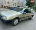 Сірий Опель Омега, об'ємом двигуна 2 л та пробігом 250 тис. км за 1500 $, фото 17 на Automoto.ua
