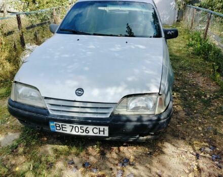 Серый Опель Омега, объемом двигателя 2 л и пробегом 298 тыс. км за 450 $, фото 2 на Automoto.ua