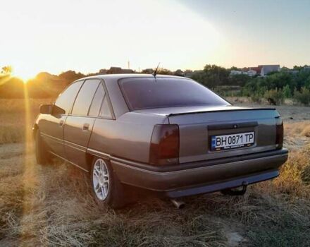 Сірий Опель Омега, об'ємом двигуна 2 л та пробігом 360 тис. км за 2000 $, фото 6 на Automoto.ua