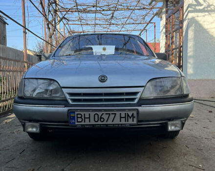 Серый Опель Омега, объемом двигателя 2 л и пробегом 322 тыс. км за 2100 $, фото 1 на Automoto.ua