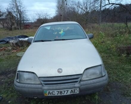 Сірий Опель Омега, об'ємом двигуна 2 л та пробігом 100 тис. км за 400 $, фото 6 на Automoto.ua