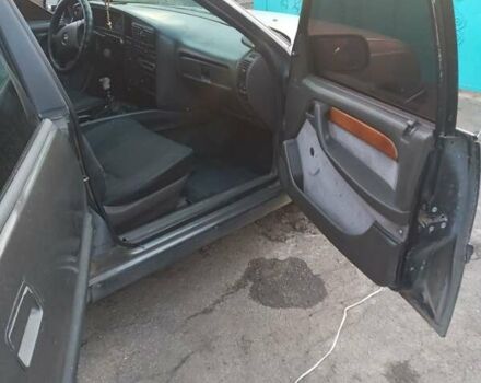 Сірий Опель Омега, об'ємом двигуна 2 л та пробігом 40 тис. км за 2200 $, фото 9 на Automoto.ua