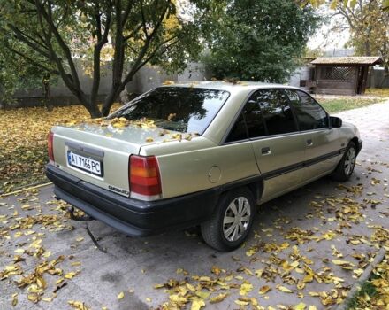 Серый Опель Омега, объемом двигателя 2 л и пробегом 270 тыс. км за 1500 $, фото 2 на Automoto.ua