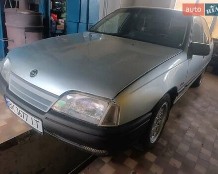 Сірий Опель Омега, об'ємом двигуна 2 л та пробігом 222 тис. км за 1800 $, фото 7 на Automoto.ua
