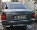 Сірий Опель Омега, об'ємом двигуна 2 л та пробігом 100 тис. км за 1000 $, фото 1 на Automoto.ua