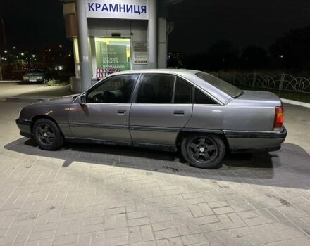 Серый Опель Омега, объемом двигателя 2 л и пробегом 200 тыс. км за 950 $, фото 2 на Automoto.ua