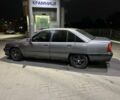 Серый Опель Омега, объемом двигателя 2 л и пробегом 200 тыс. км за 950 $, фото 2 на Automoto.ua