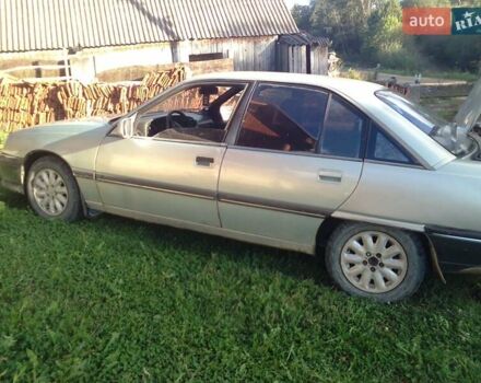 Сірий Опель Омега, об'ємом двигуна 2 л та пробігом 285 тис. км за 900 $, фото 1 на Automoto.ua