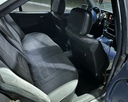 Серый Опель Омега, объемом двигателя 2 л и пробегом 200 тыс. км за 950 $, фото 5 на Automoto.ua