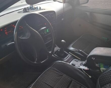 Опель Омега 1988 в Николаеве на Automoto.ua Серый Опель Омега, объемом двигателя 0 л и пробегом 300 тыс. км за 1328 $, фото 7 на Automoto.ua