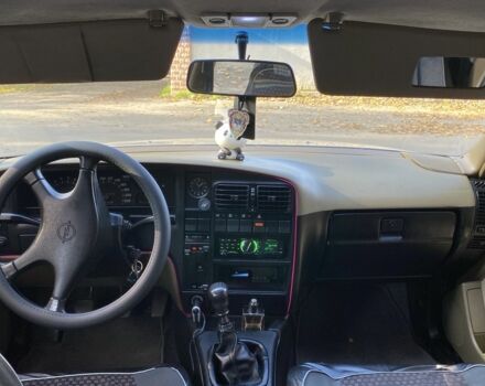 Сірий Опель Омега, об'ємом двигуна 1.8 л та пробігом 3 тис. км за 1800 $, фото 5 на Automoto.ua