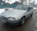 Сірий Опель Омега, об'ємом двигуна 2.2 л та пробігом 450 тис. км за 1500 $, фото 1 на Automoto.ua